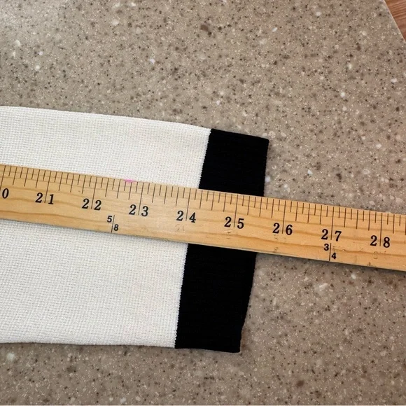 NWT H&M Cream and Black Cardigan Sweater - Picture 7 of 9